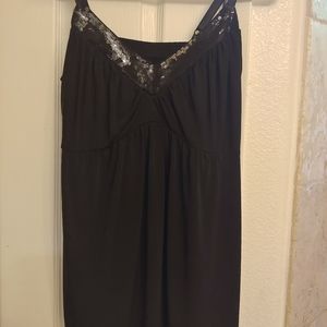 🍀3/$25🍀 Torrid Date Night Top